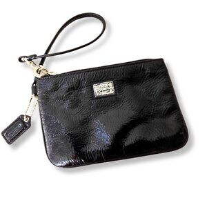 Coach Black Patent Leather Small Wristlet Pouch POPPY #46116, Silver Hardware